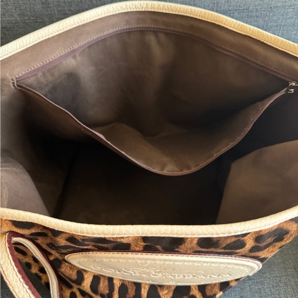 Dolce & Gabbana Oversize Tote - Picture 8 of 14